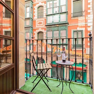 https://bilbao-chic-barrena-old-town.basquecountryhotels.org